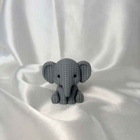 Elefant Figur in Strickoptik
