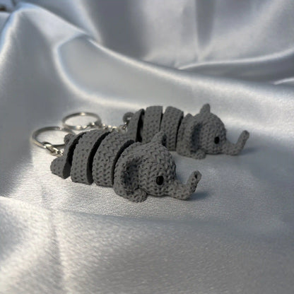 Elefanten Schlüssel-und Taschenanhänger beweglich in Strickoptik