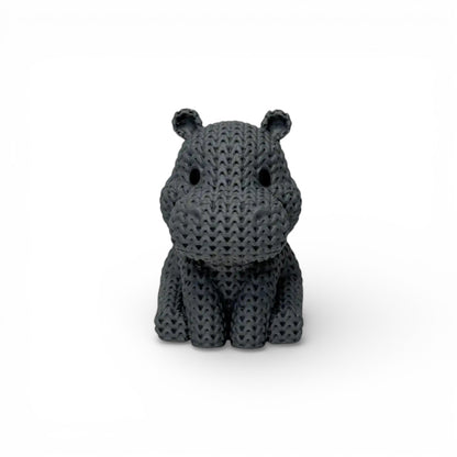 Nilpferd Figur in Strickoptik